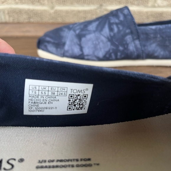 TOMS Alpargata Blue Tie-Dye Canvas Loafers Size 7.5 - Picture 8 of 10